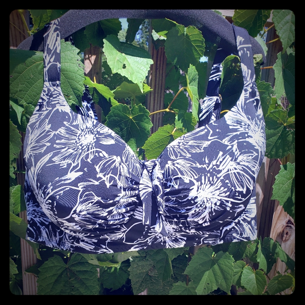 Women's Plus Size Bikini Top, 42DDD